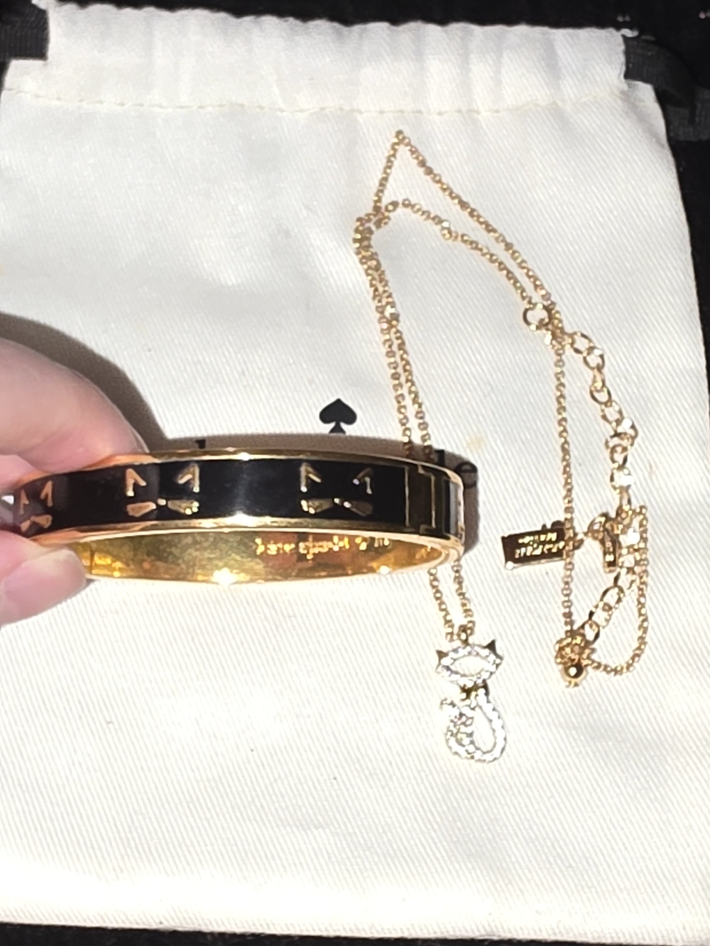 kate spade gold-tone black enamel bangle Cool Cat and necklace set